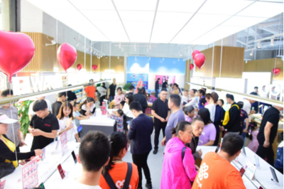京东之家全新形象店盛大开业——成都零售创新再启新征程